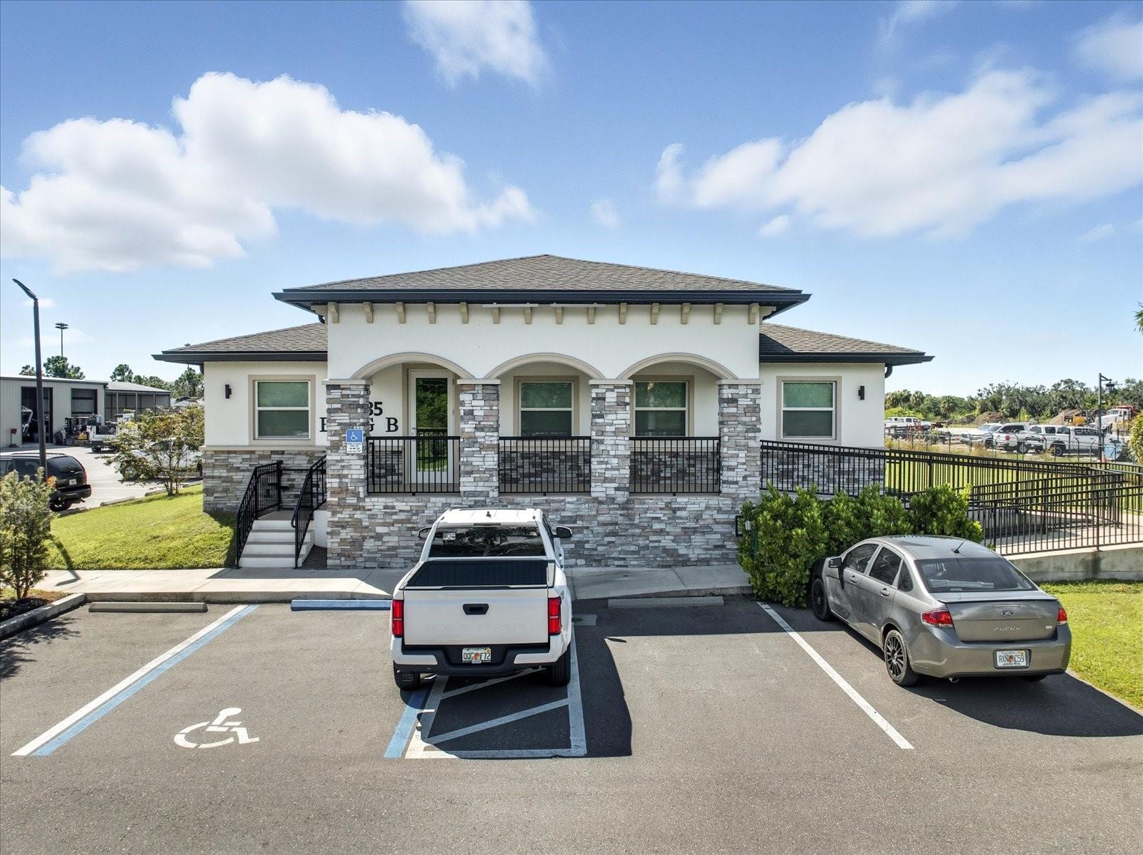 10305 US Hwy 41 PALMETTO, FL 34221