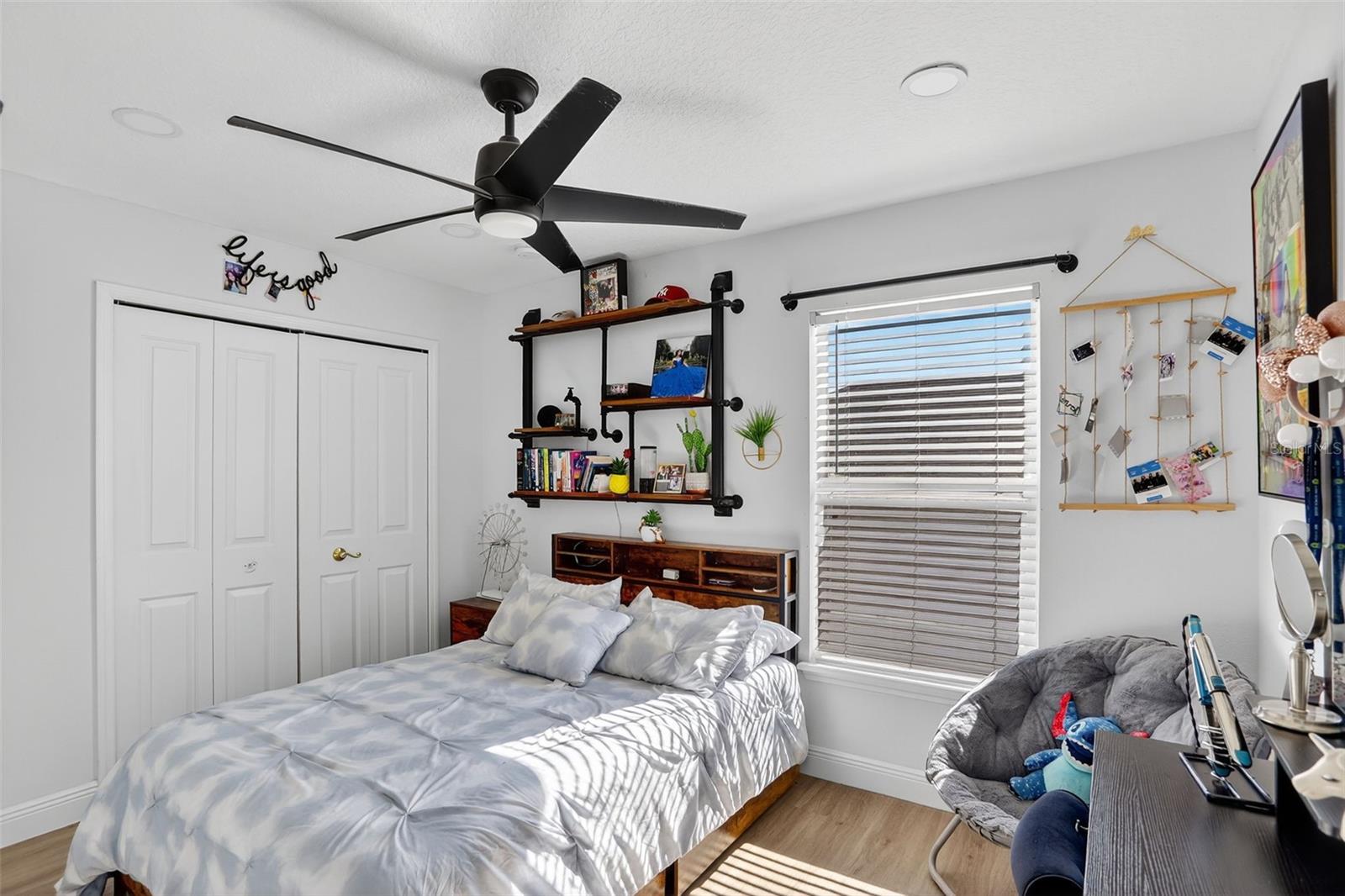 738 HACIENDA Cir KISSIMMEE, FL 34741