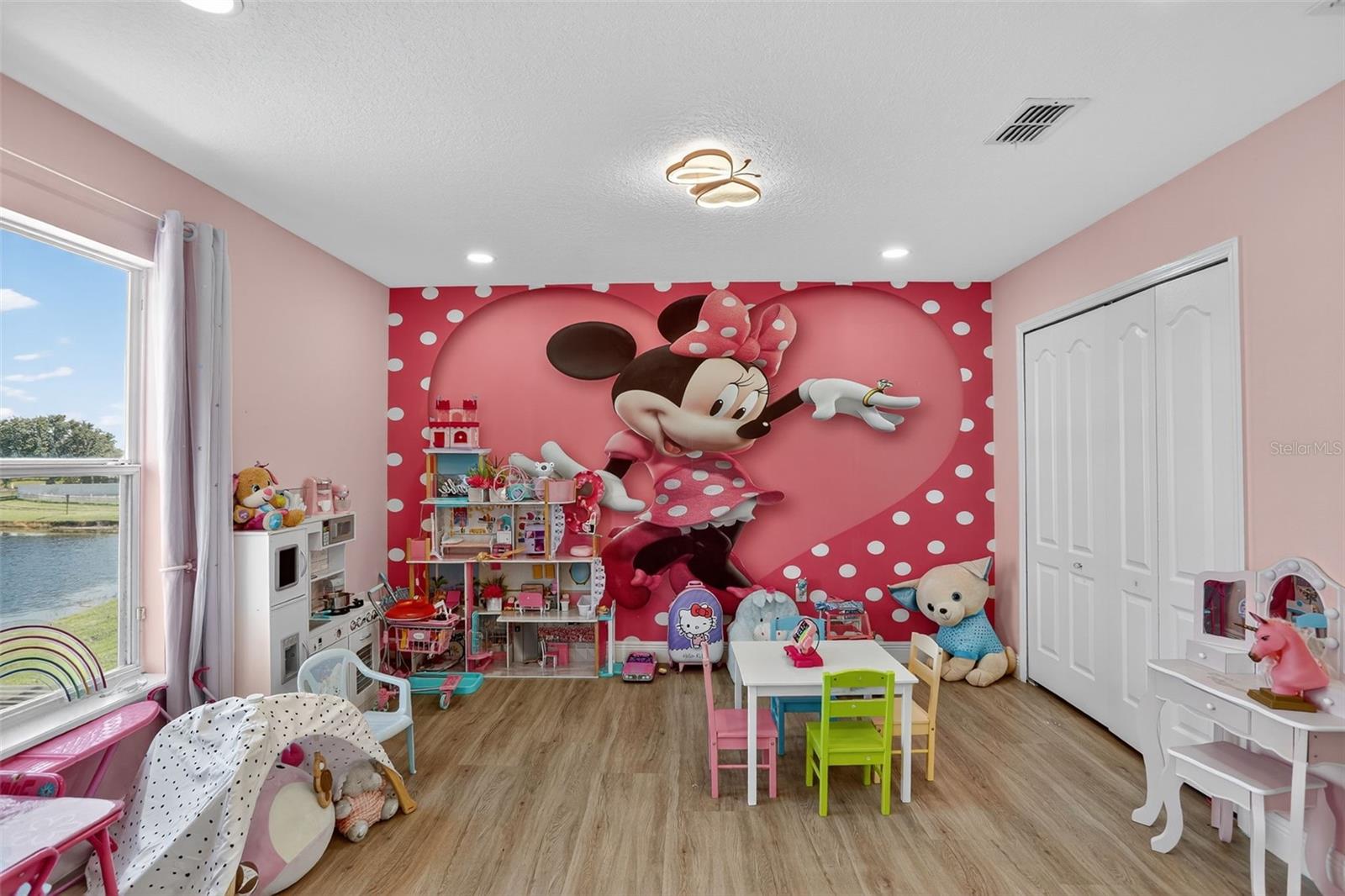 738 HACIENDA Cir KISSIMMEE, FL 34741