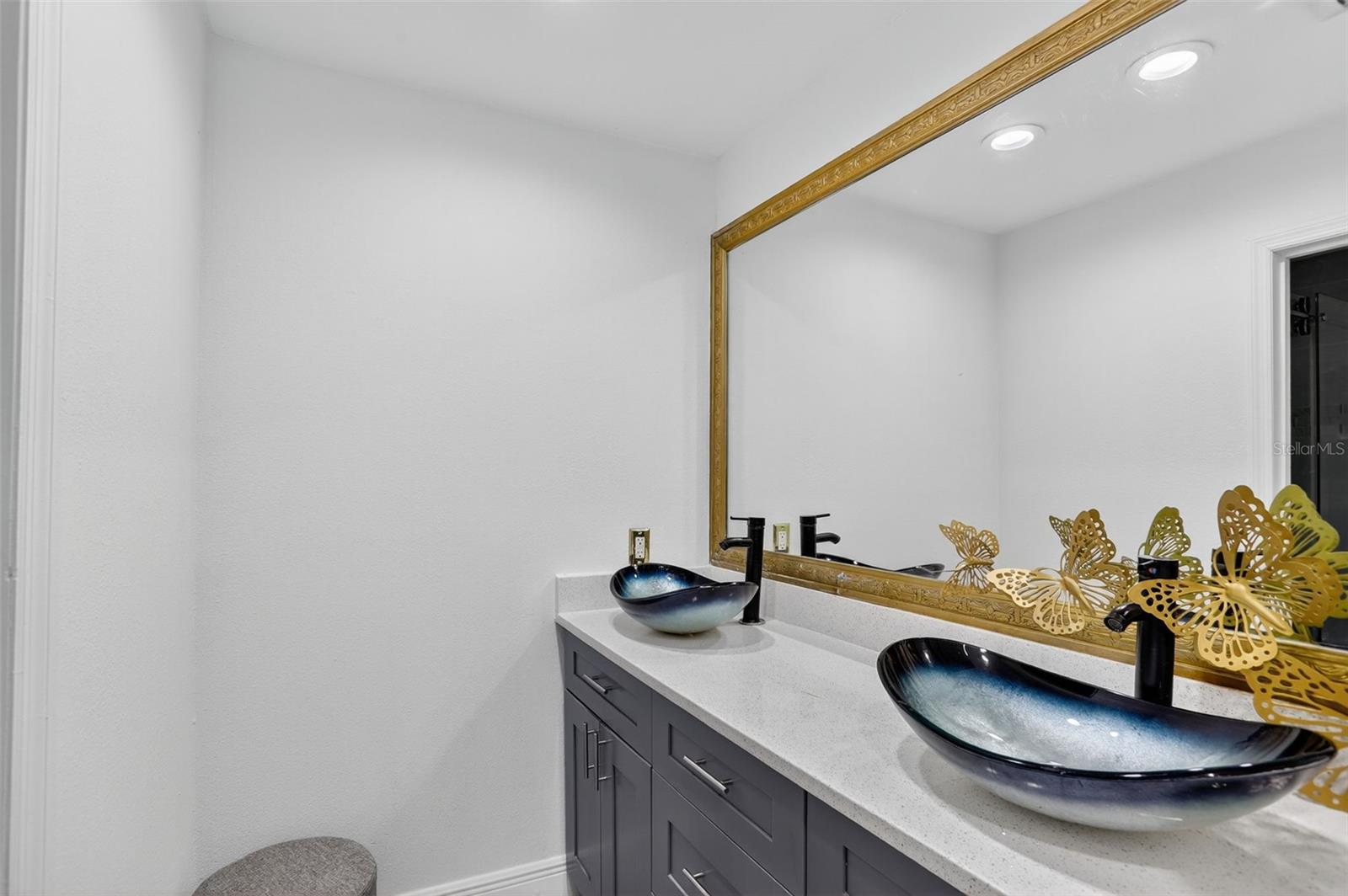 738 HACIENDA Cir KISSIMMEE, FL 34741