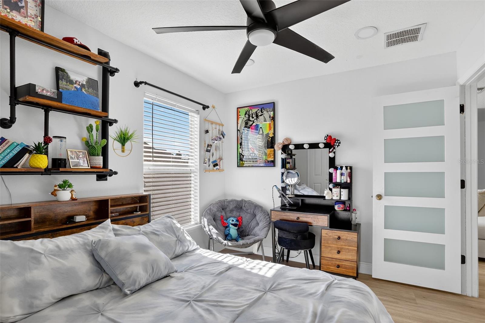 738 HACIENDA Cir KISSIMMEE, FL 34741