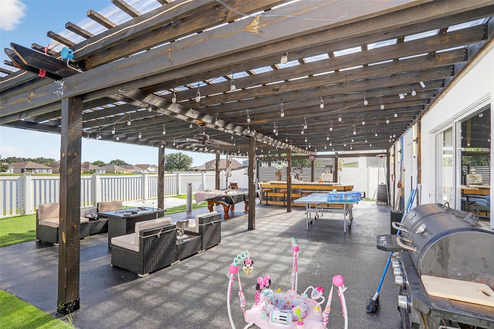 738 HACIENDA Cir KISSIMMEE, FL 34741