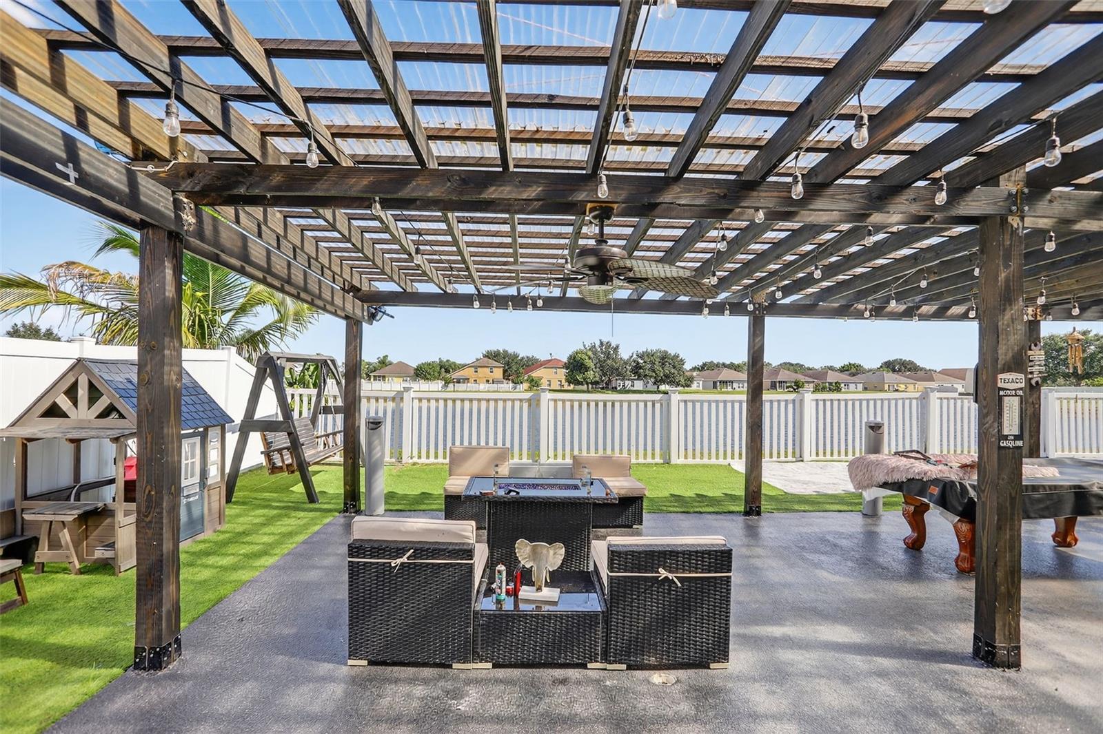 738 HACIENDA Cir KISSIMMEE, FL 34741