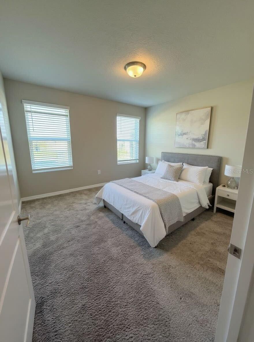 791 LEGACY Dr DAVENPORT, FL 33896