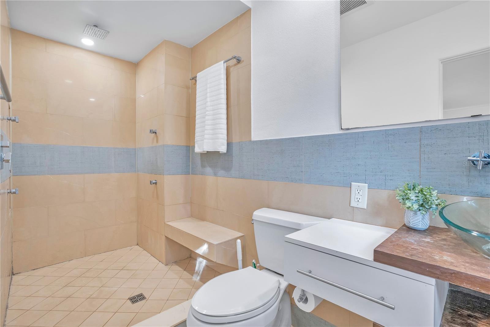 3246 INVERNESS Ct ORLANDO, FL 32806