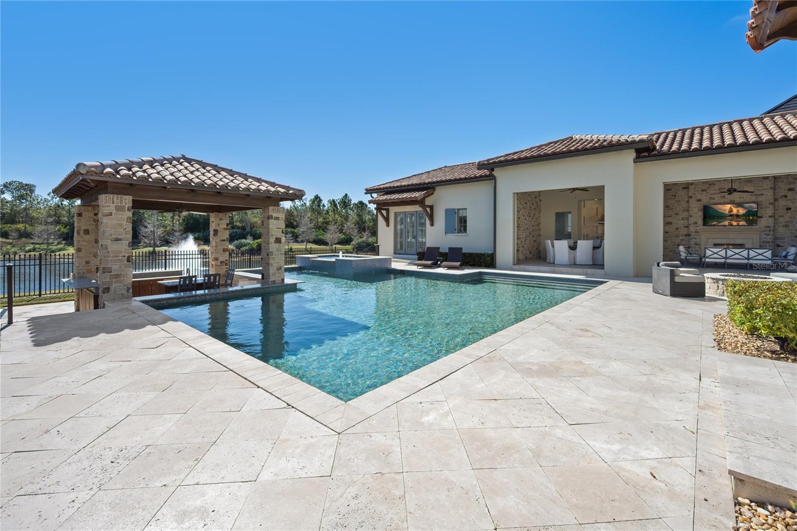 10443 LOS FELIZ Dr GOLDEN OAK, FL 32836