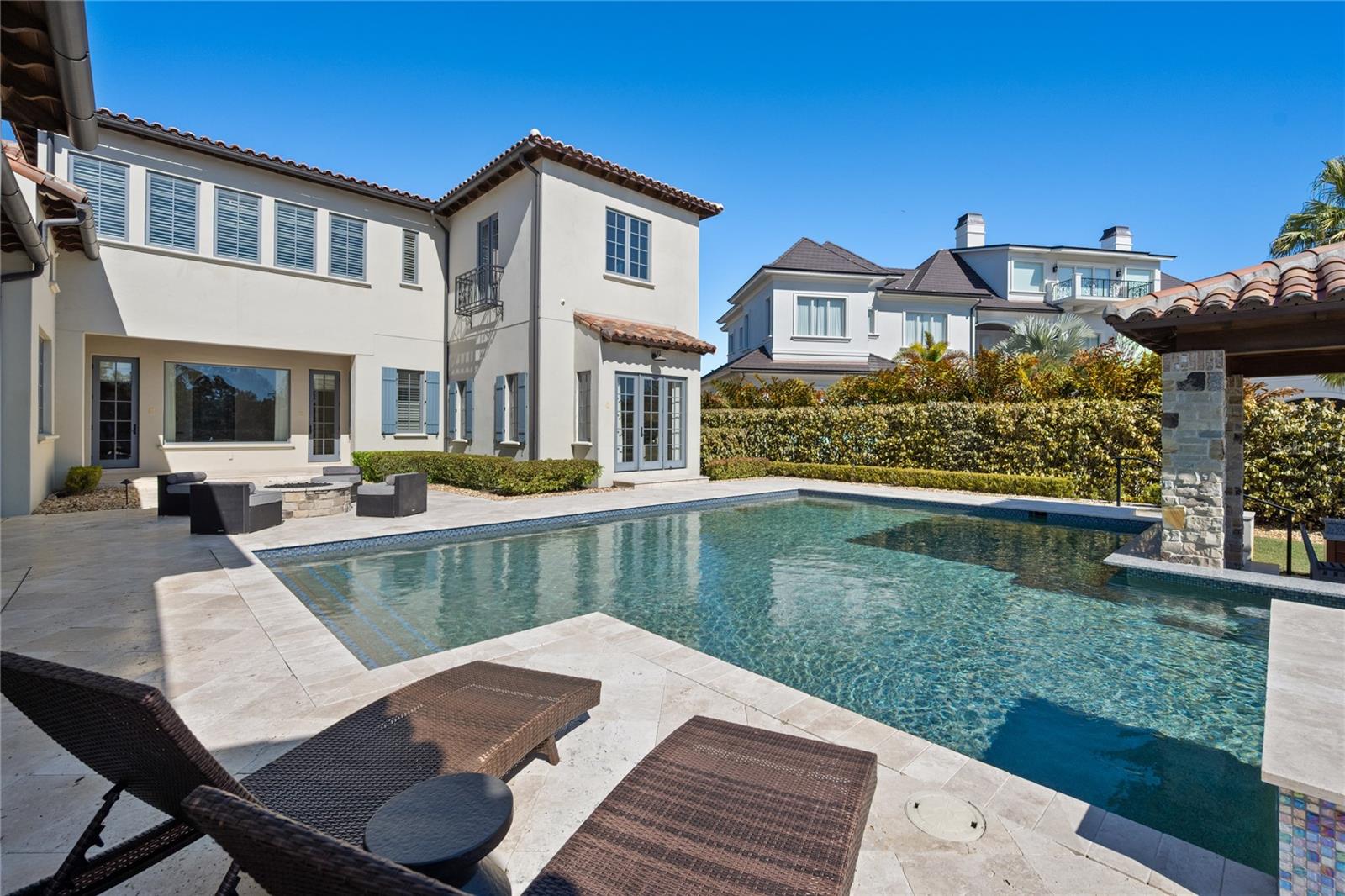 10443 LOS FELIZ Dr GOLDEN OAK, FL 32836