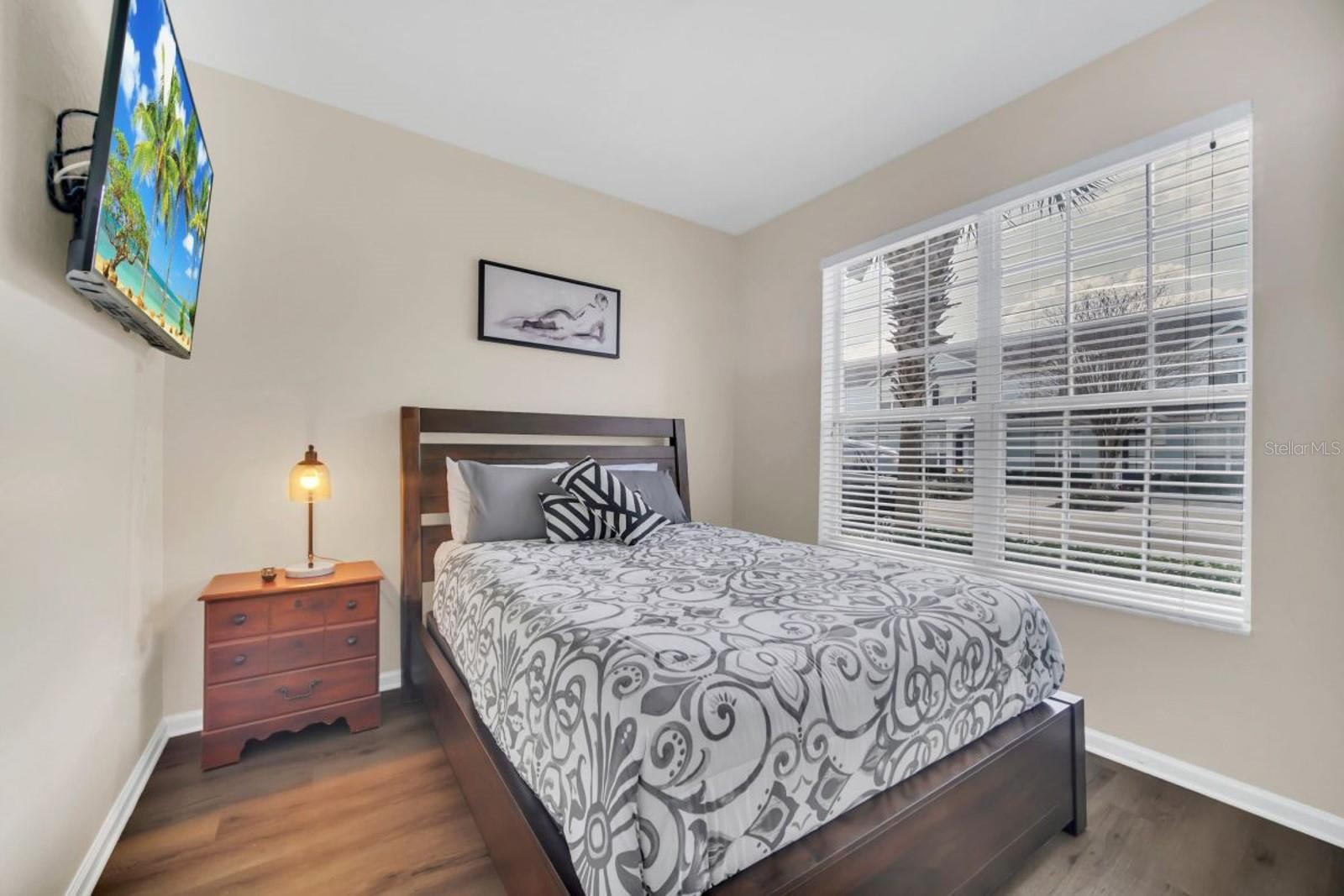 2545 RENSHAW St KISSIMMEE, FL 34747