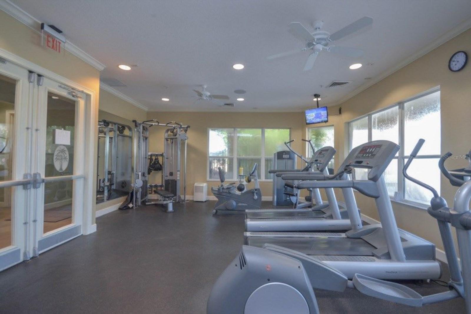 2545 RENSHAW St KISSIMMEE, FL 34747