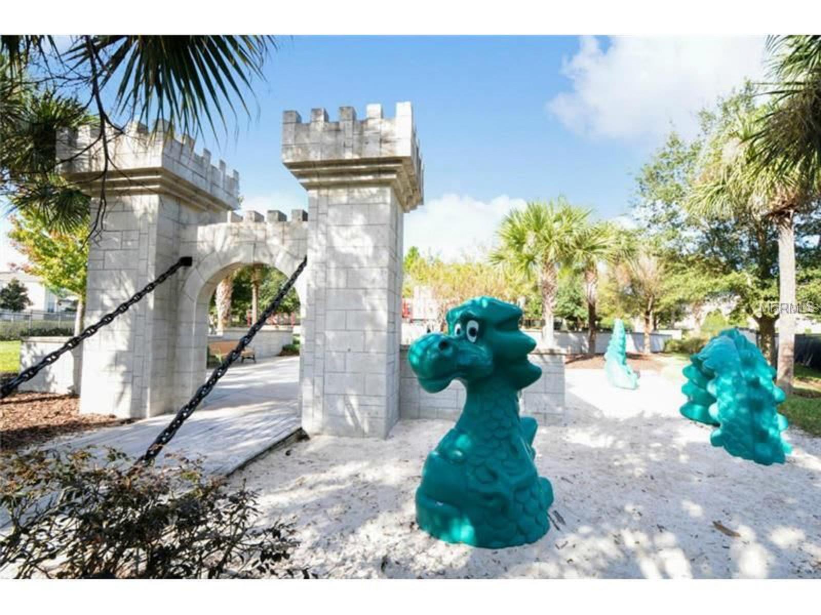 2545 RENSHAW St KISSIMMEE, FL 34747