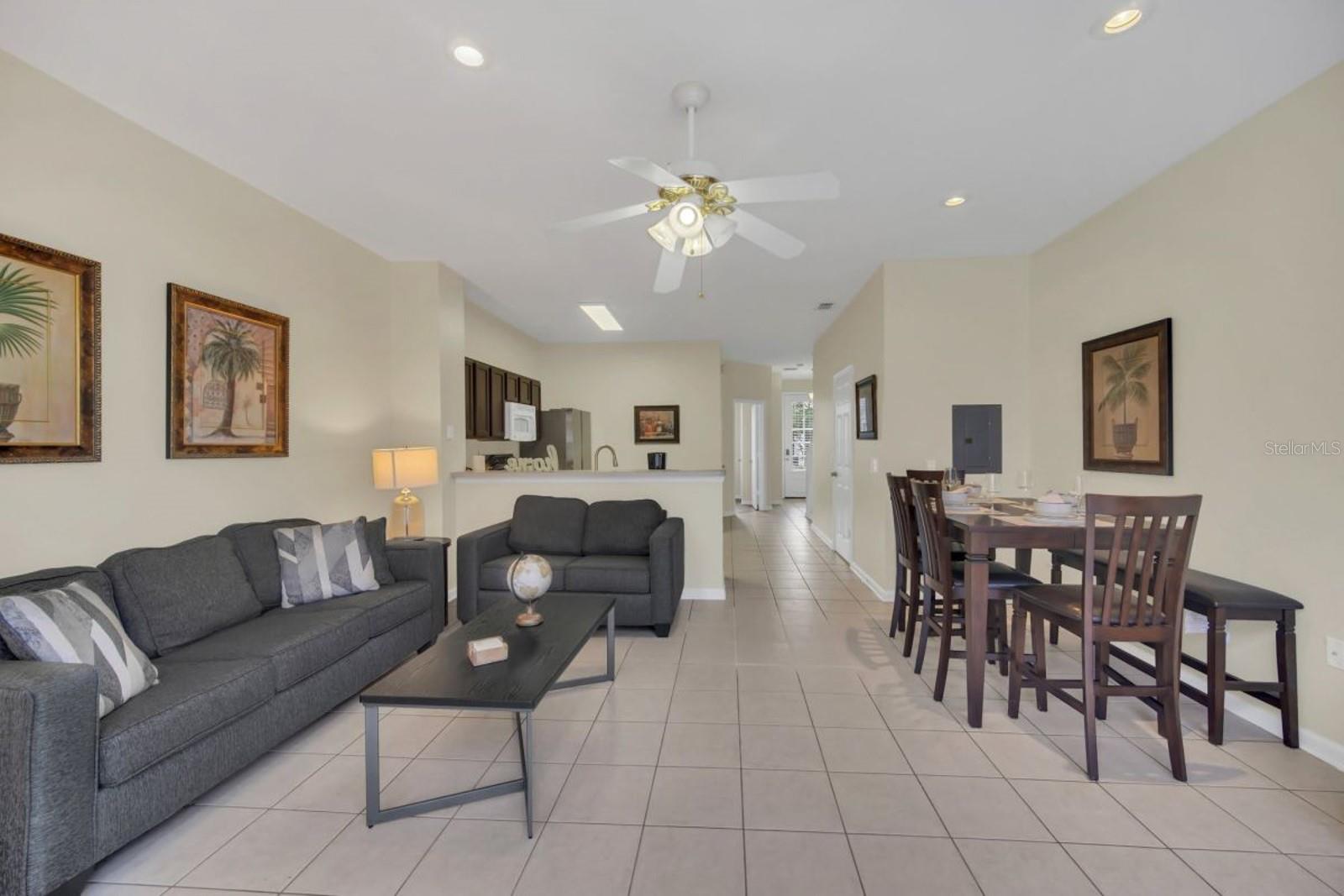 2545 RENSHAW St KISSIMMEE, FL 34747