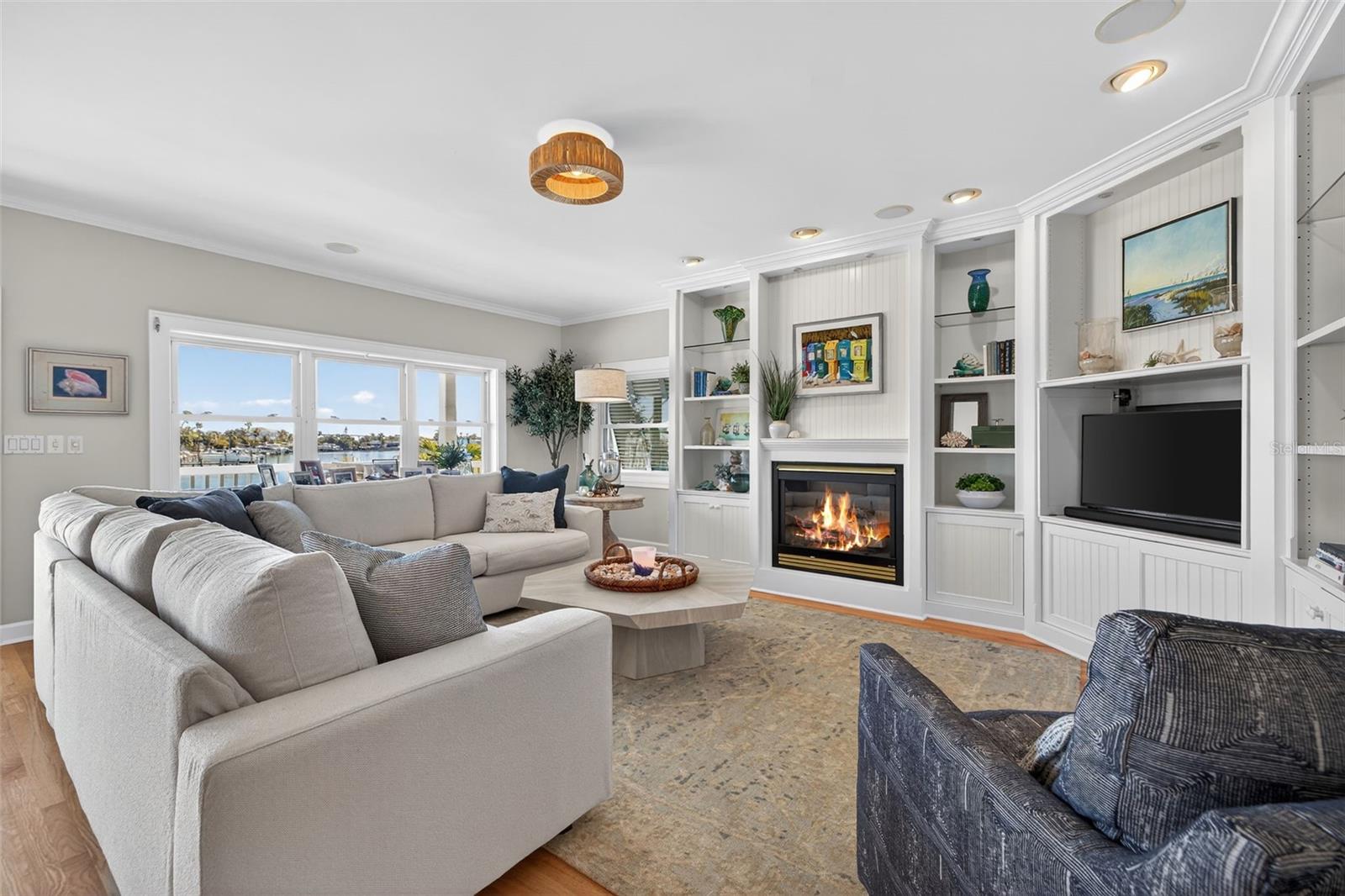 2503 PASS A GRILLE Way ST PETE BEACH, FL 33706