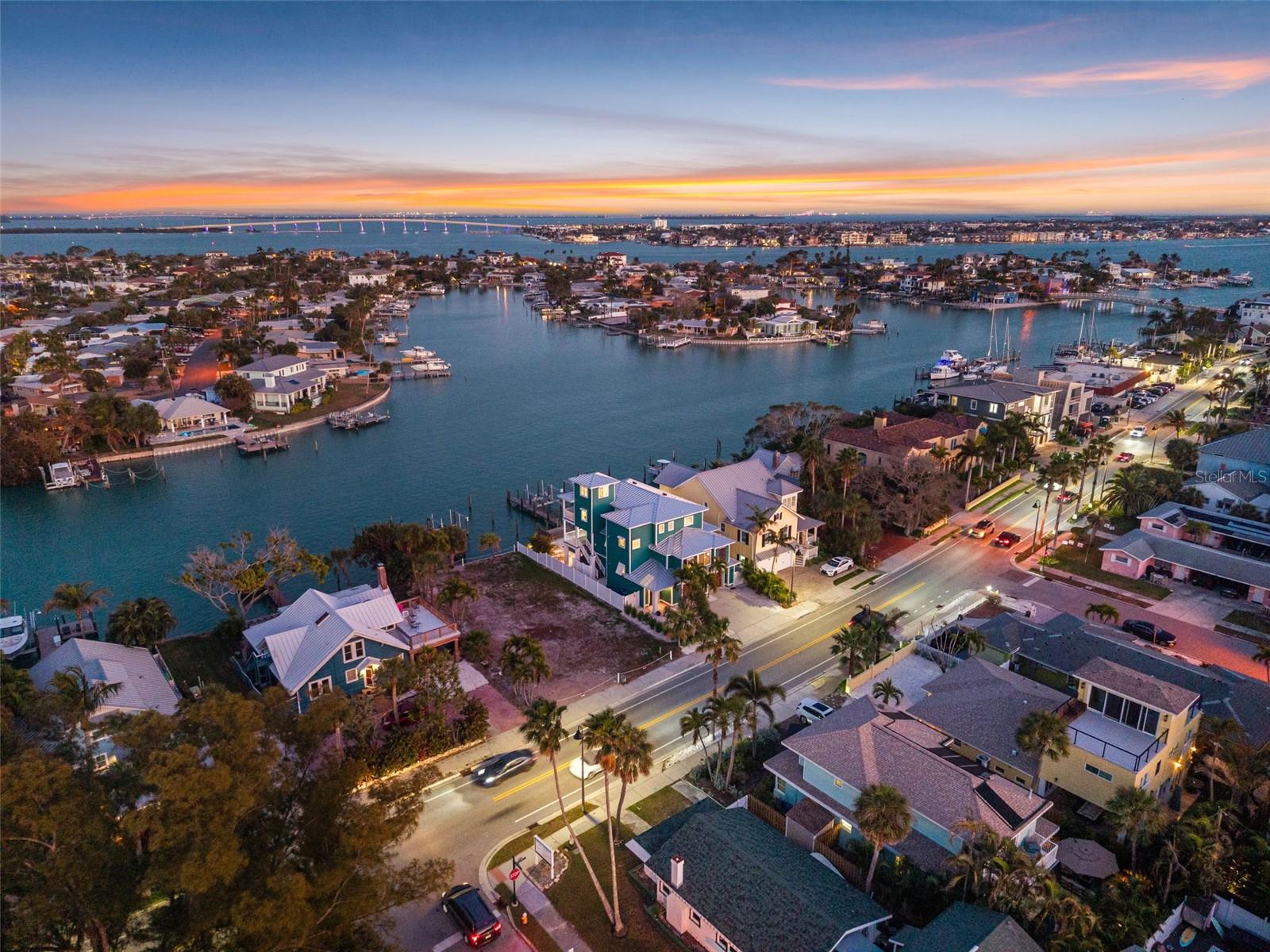 2503 PASS A GRILLE Way ST PETE BEACH, FL 33706