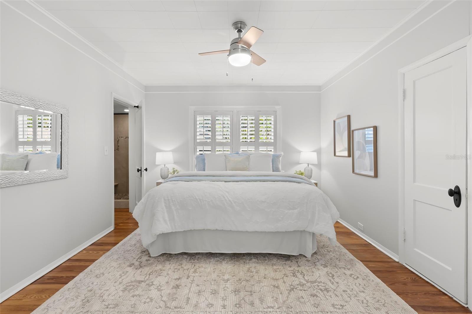 230 27TH St ST PETERSBURG, FL 33713