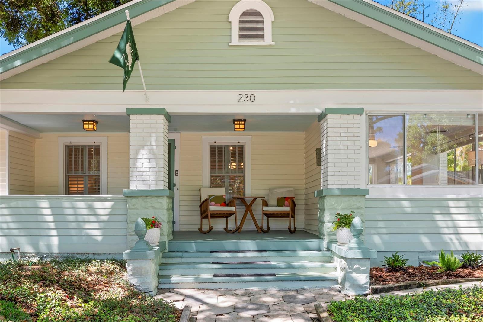 230 27TH St ST PETERSBURG, FL 33713