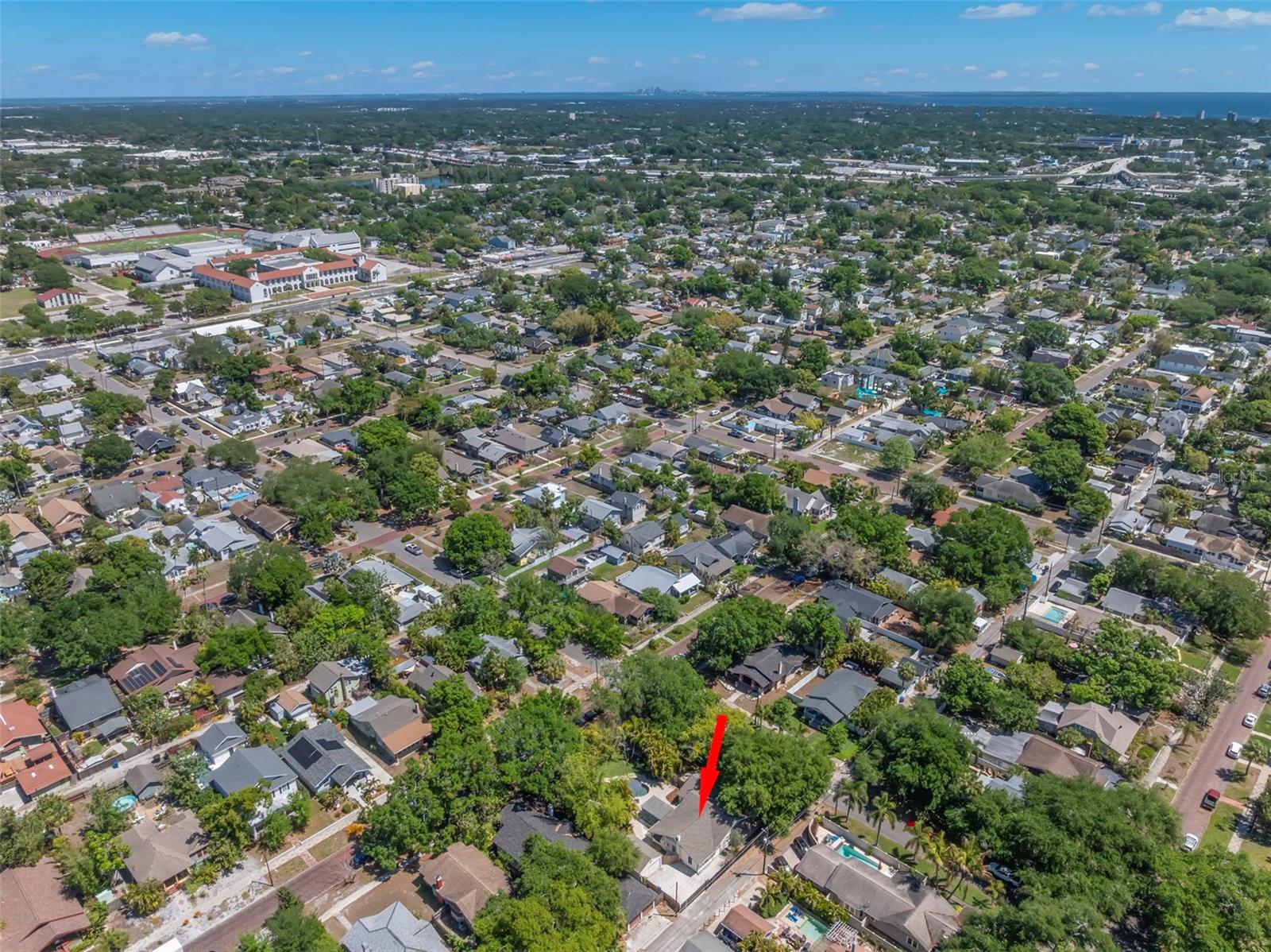 230 27TH St ST PETERSBURG, FL 33713