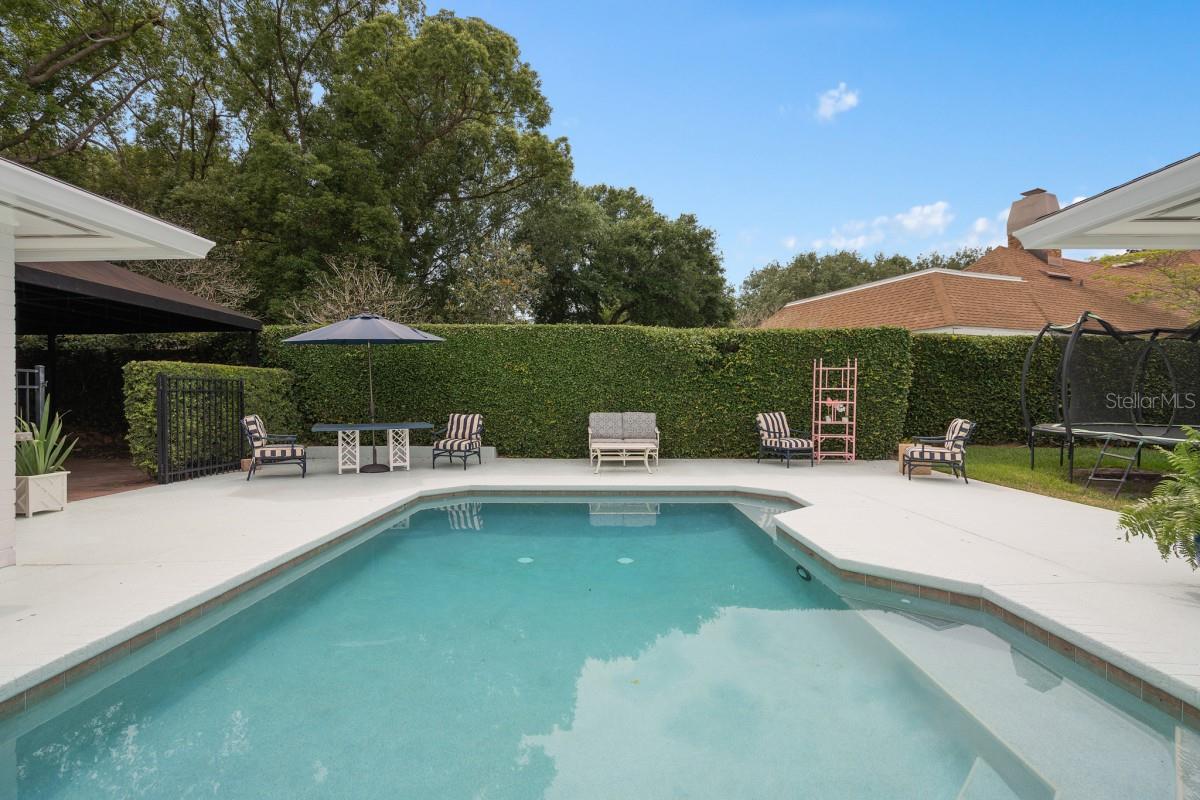 1410 POINSETTIA Ave ORLANDO, FL 32804