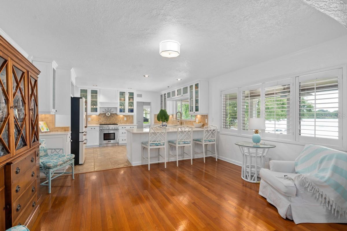 1410 POINSETTIA Ave ORLANDO, FL 32804