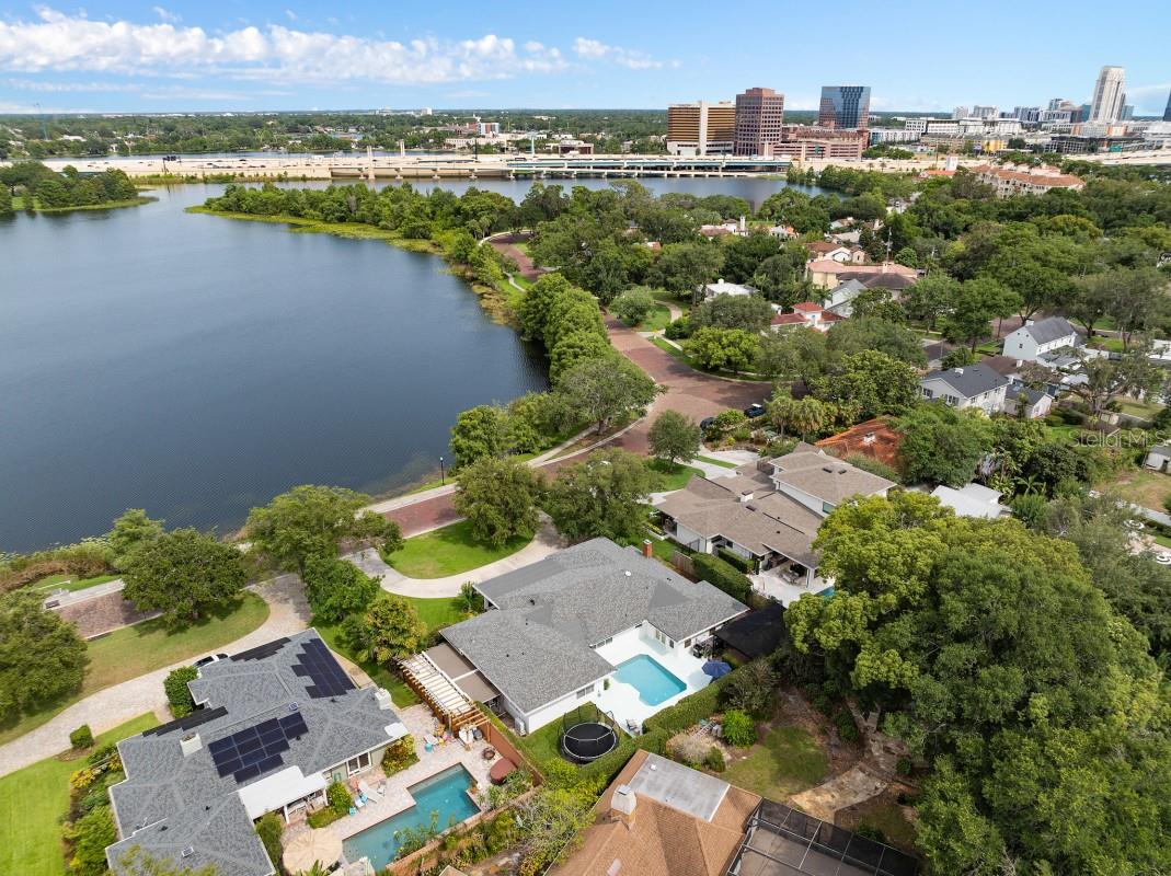 1410 POINSETTIA Ave ORLANDO, FL 32804