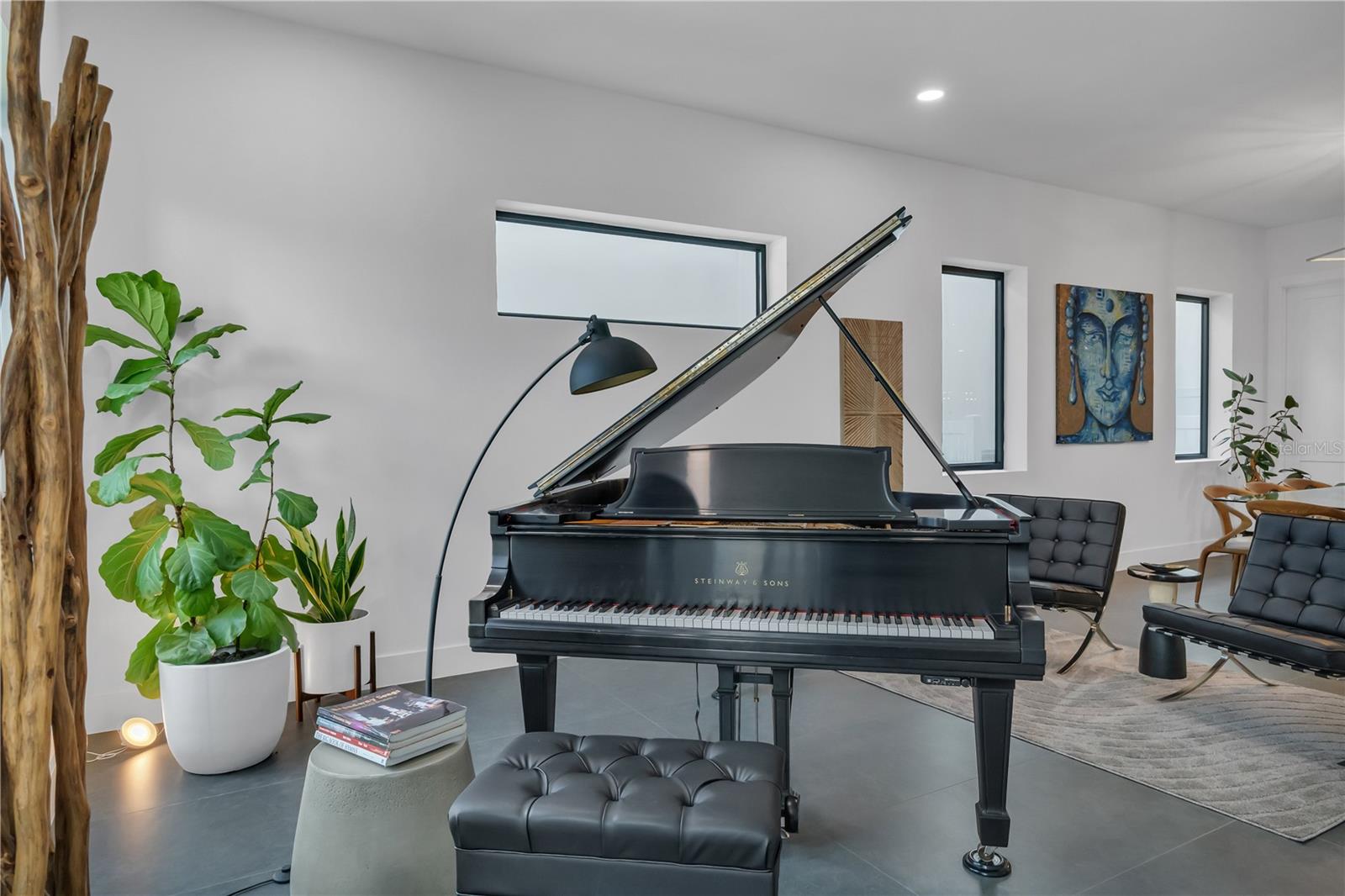 239 E HARDING St ORLANDO, FL 32806