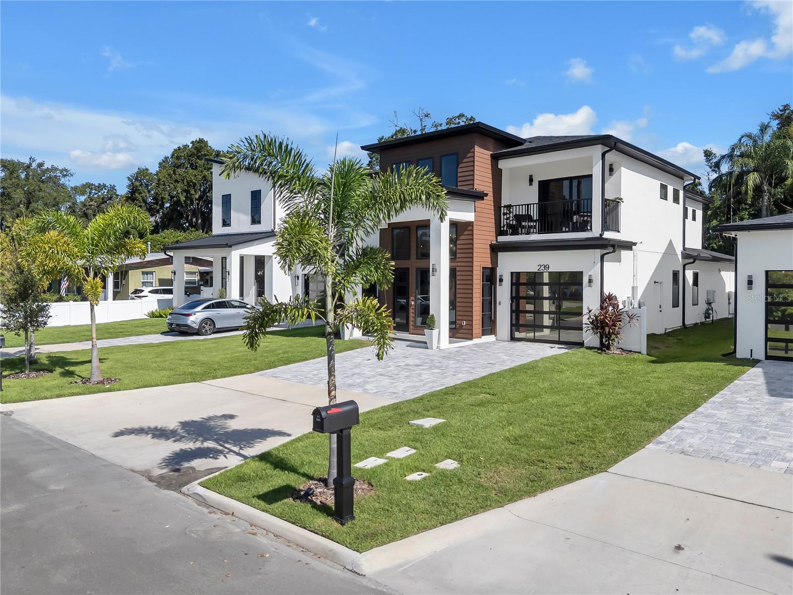 239 E HARDING St ORLANDO, FL 32806