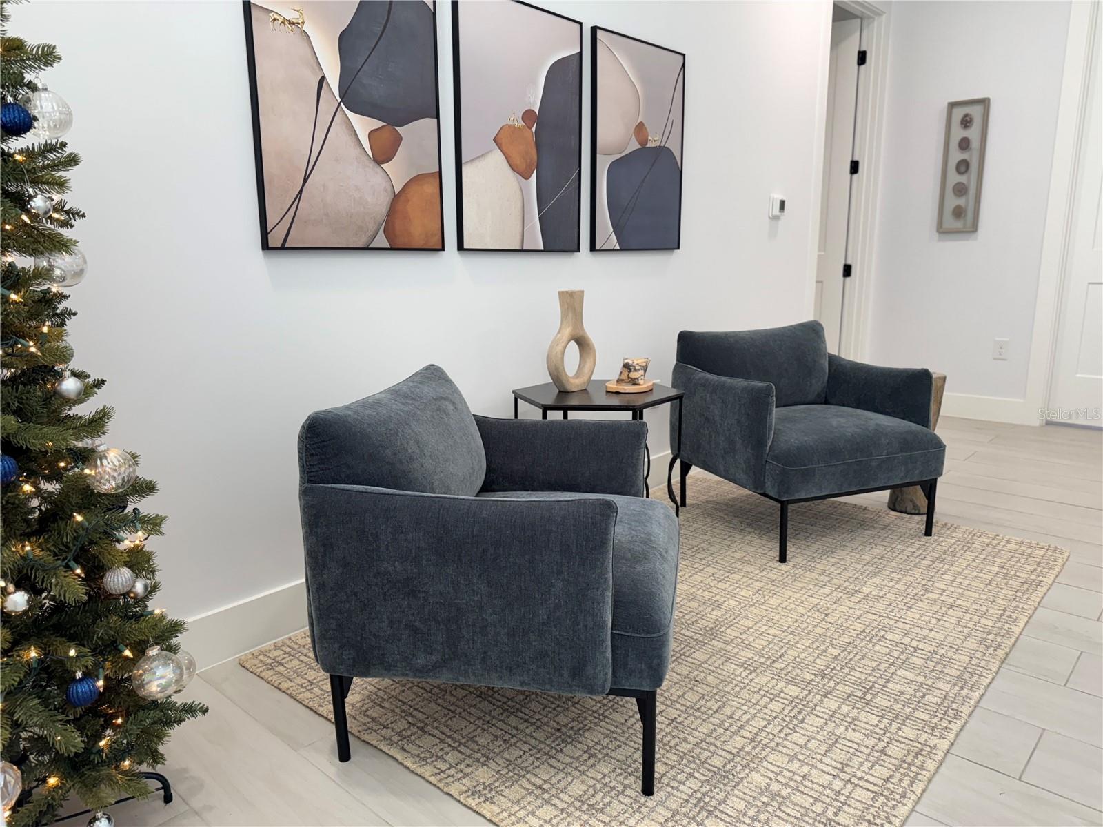 239 E HARDING St ORLANDO, FL 32806