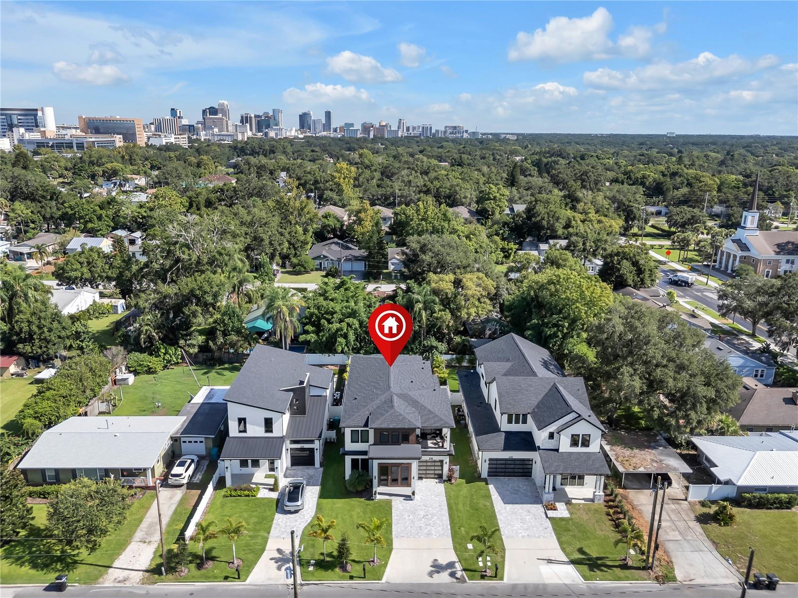 239 E HARDING St ORLANDO, FL 32806