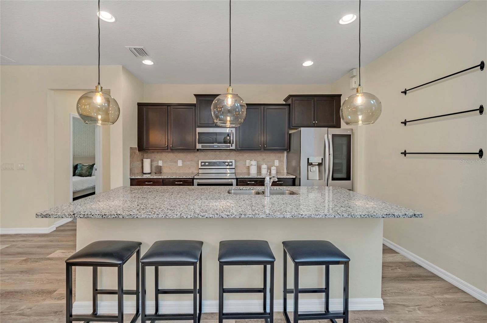 1801 NICE Ct KISSIMMEE, FL 34747