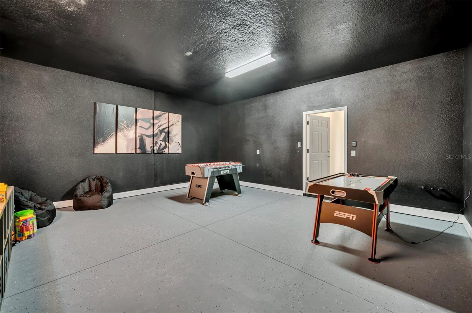 1801 NICE Ct KISSIMMEE, FL 34747