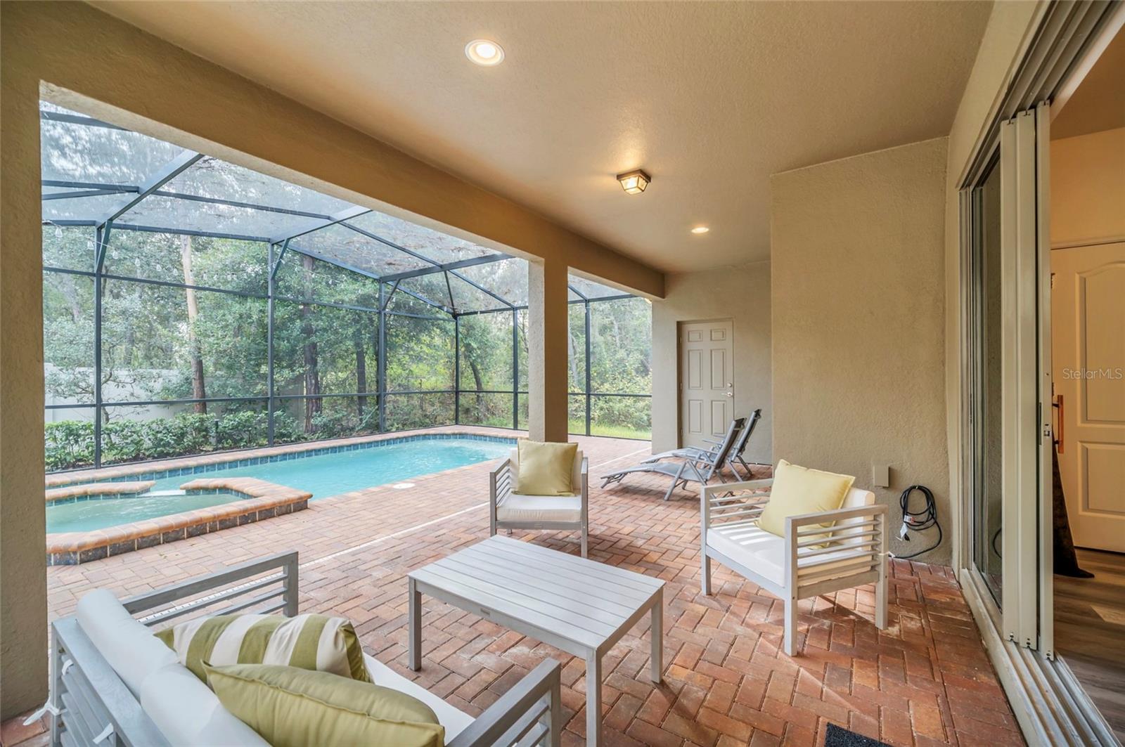 1801 NICE Ct KISSIMMEE, FL 34747