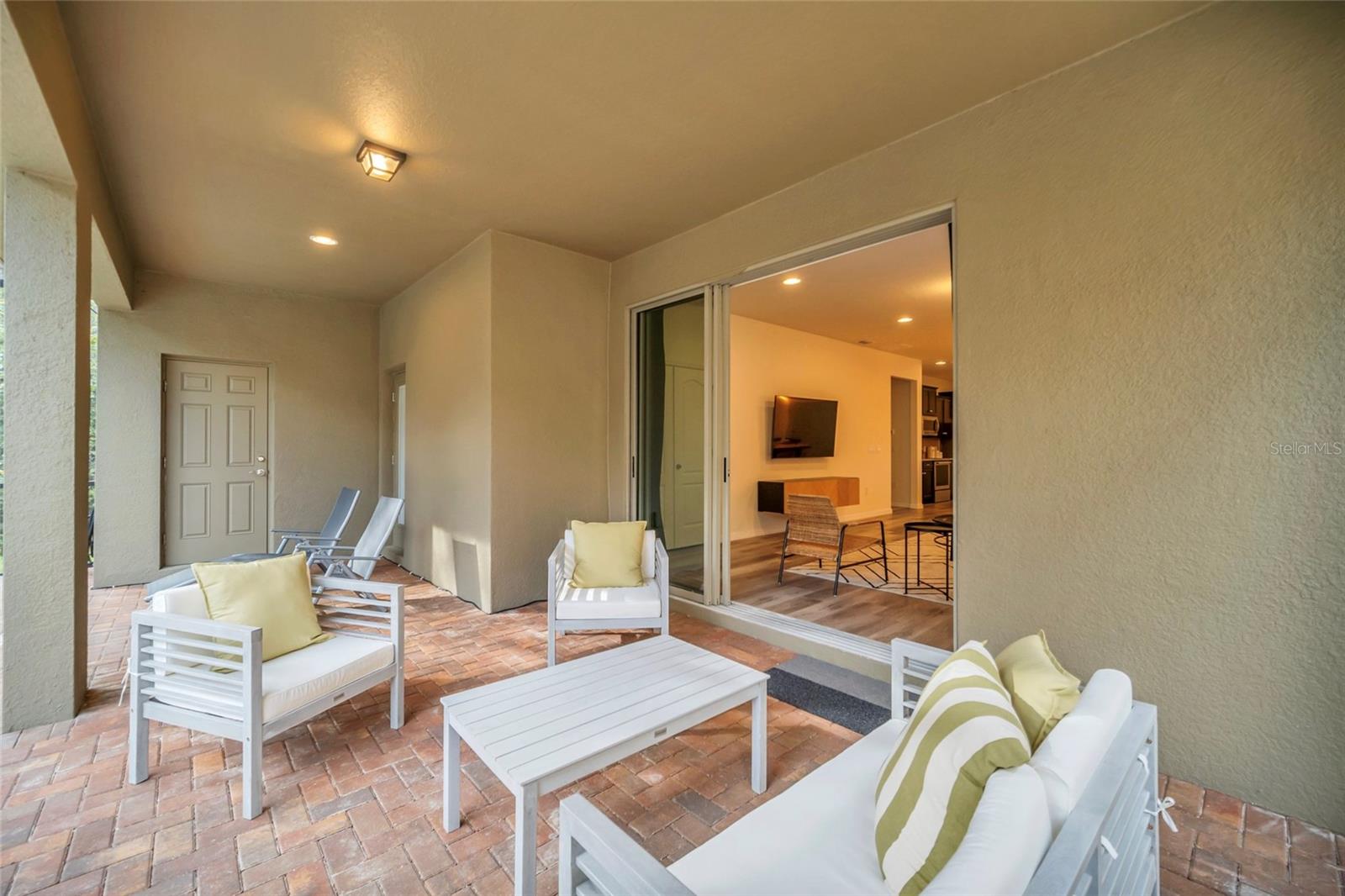 1801 NICE Ct KISSIMMEE, FL 34747