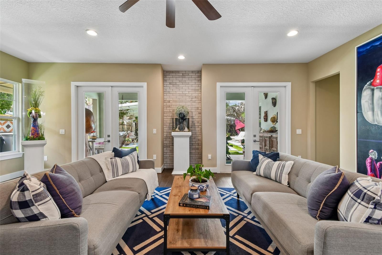 2107 HARGILL Dr ORLANDO, FL 32806