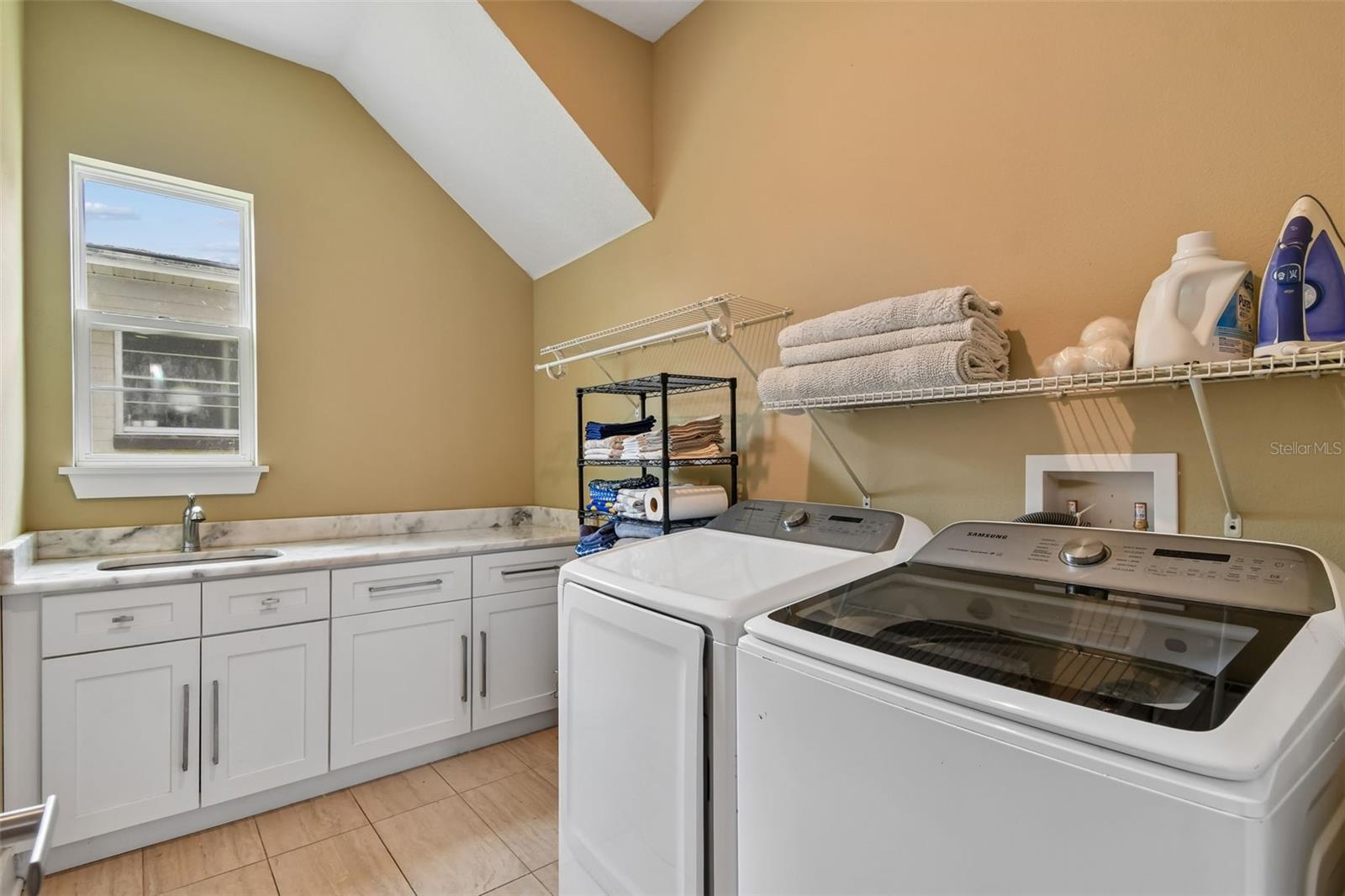 2107 HARGILL Dr ORLANDO, FL 32806