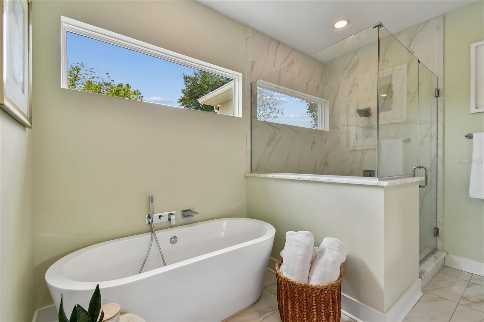 2107 HARGILL Dr ORLANDO, FL 32806