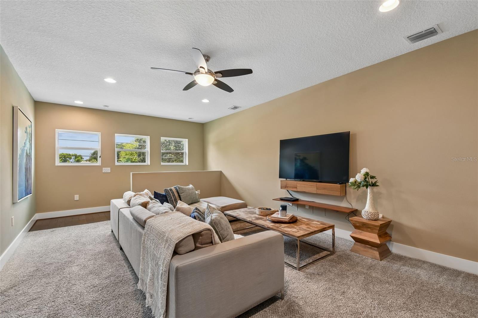 2107 HARGILL Dr ORLANDO, FL 32806