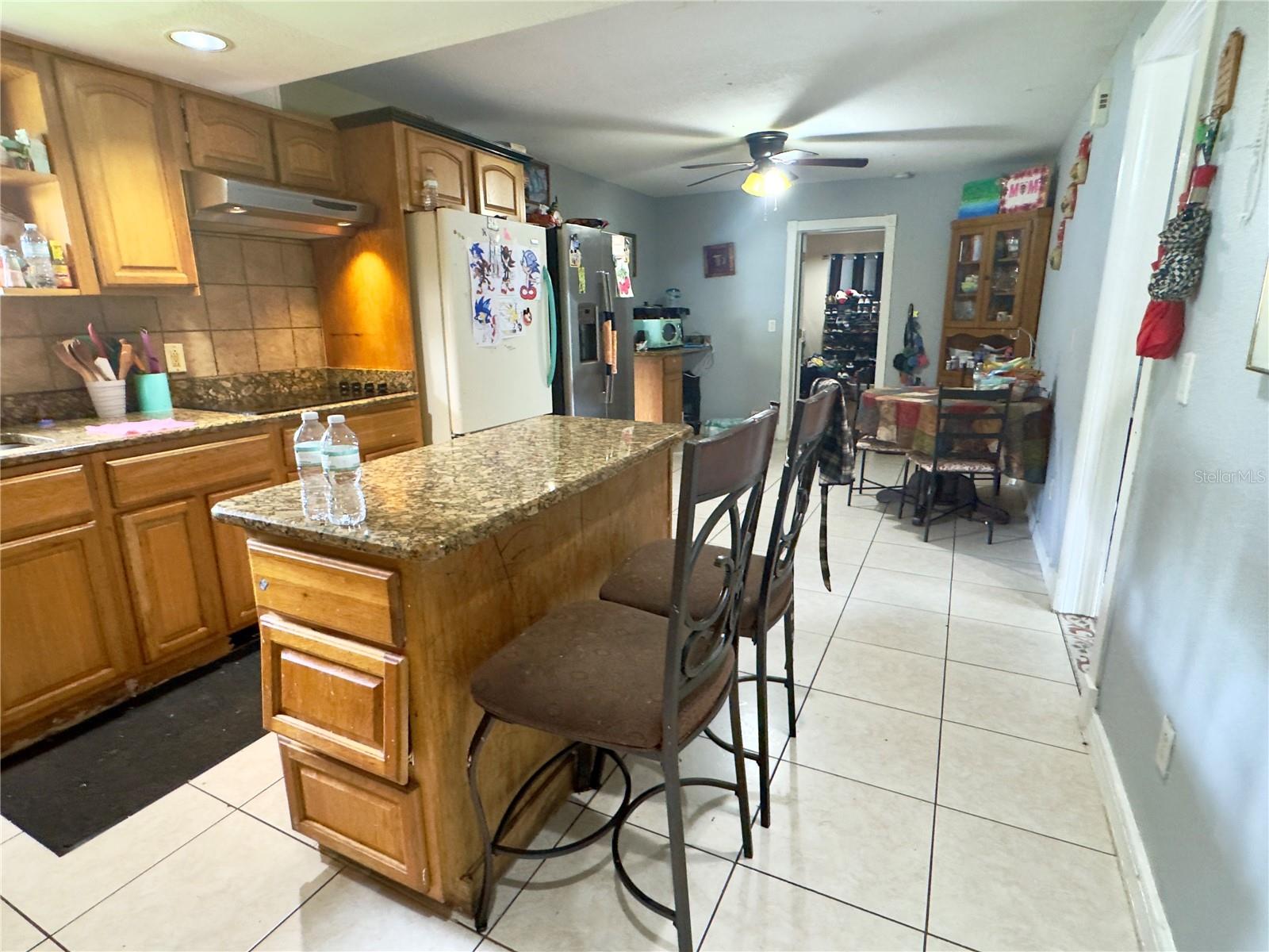 1485 N LYNDELL Dr KISSIMMEE, FL 34741