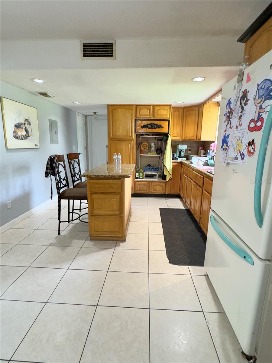 1485 N LYNDELL Dr KISSIMMEE, FL 34741