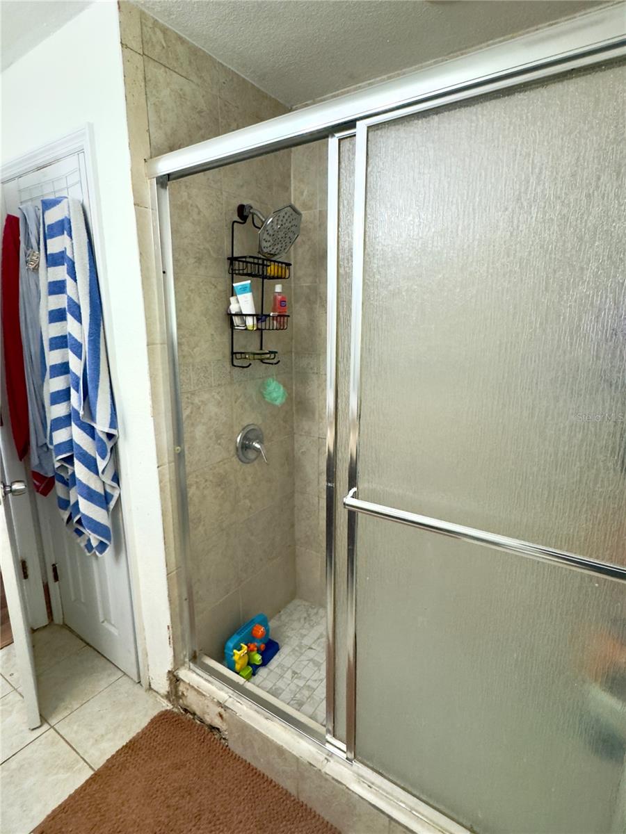 1485 N LYNDELL Dr KISSIMMEE, FL 34741