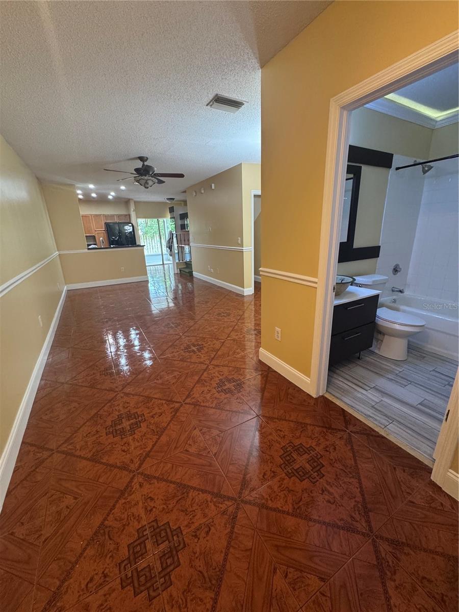 6229 OSPREY Lk Cir RIVERVIEW, FL 33578