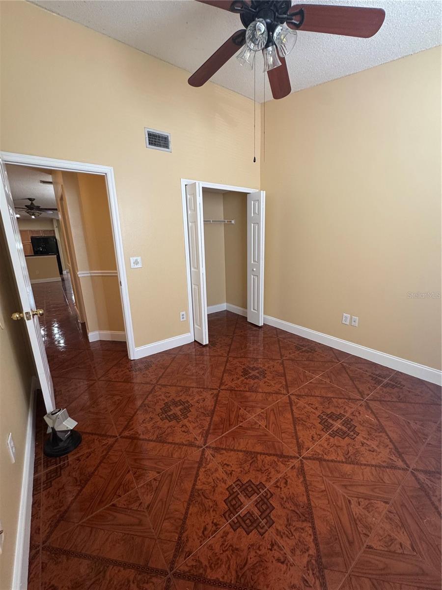 6229 OSPREY Lk Cir RIVERVIEW, FL 33578