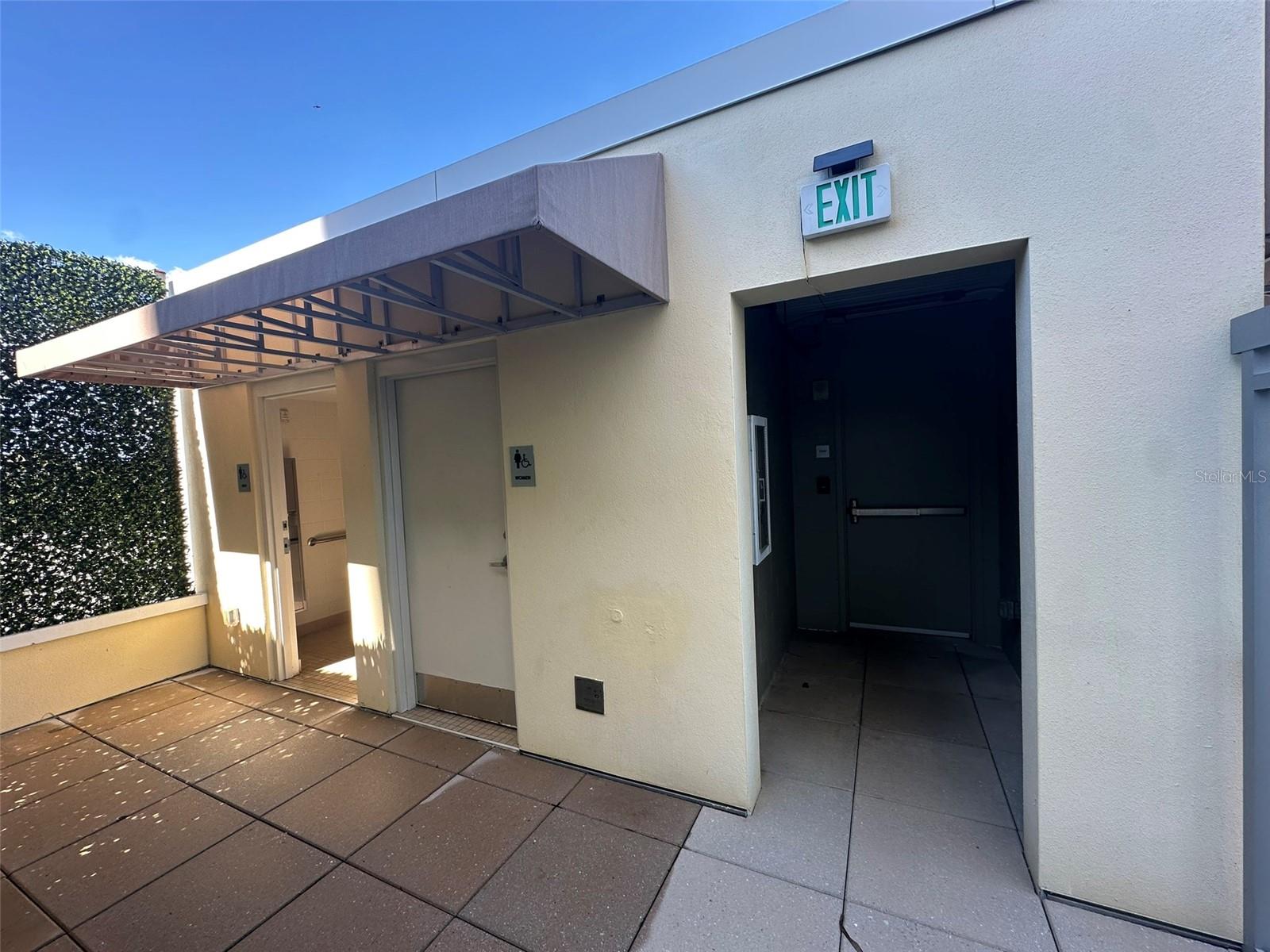 400 4TH Ave #1207 ST PETERSBURG, FL 33701