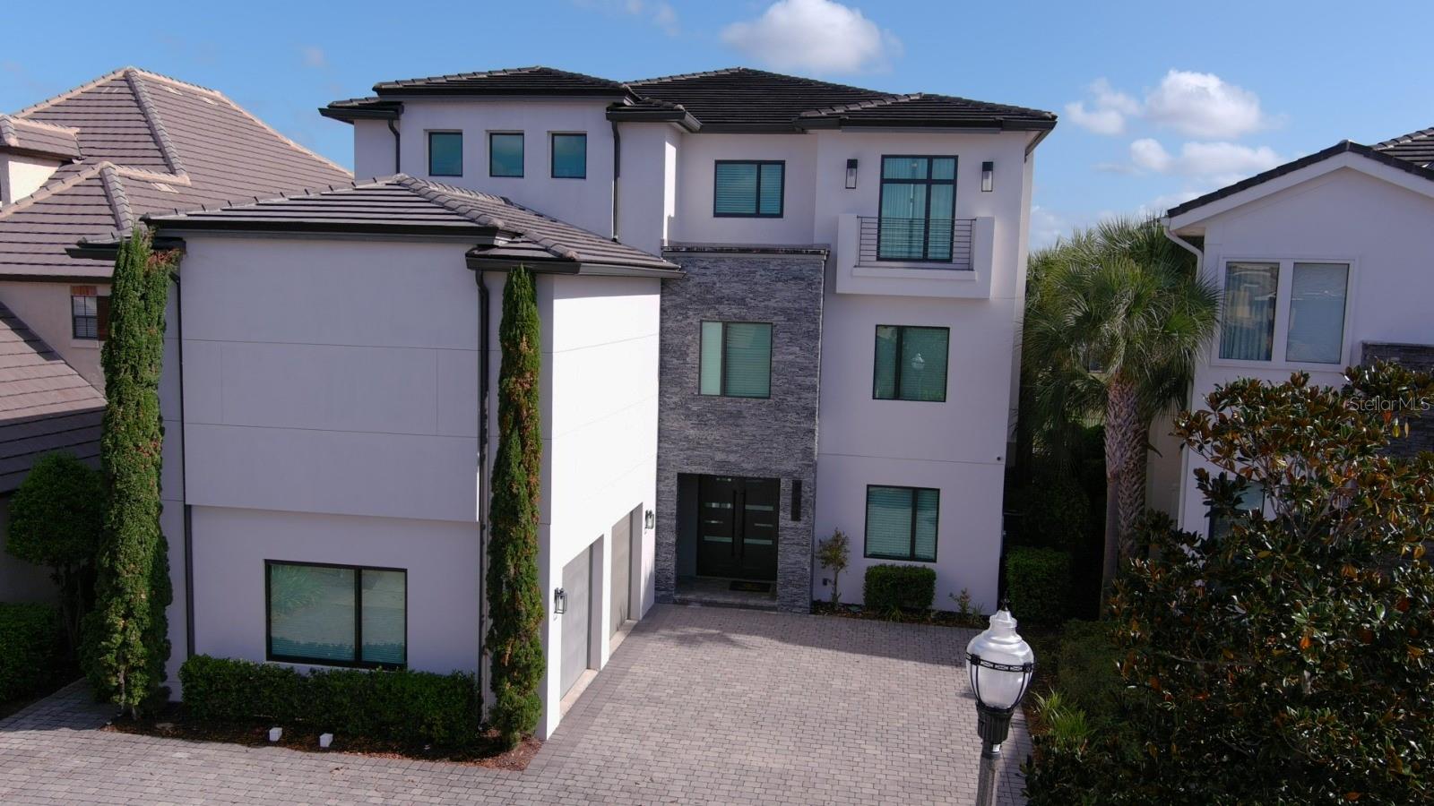 331 MUIRFIELD Cir