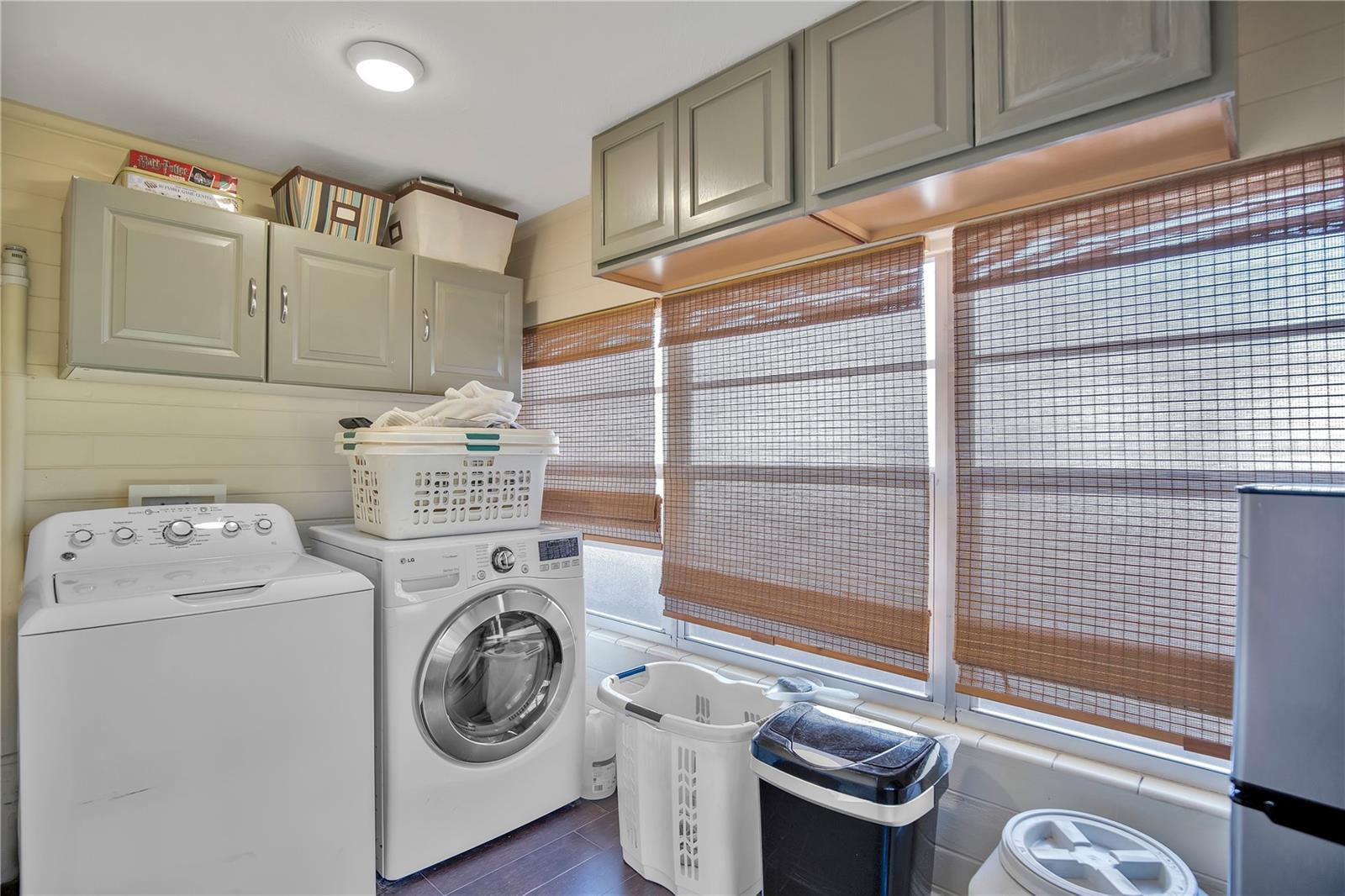 419 PAGE St ORLANDO, FL 32806