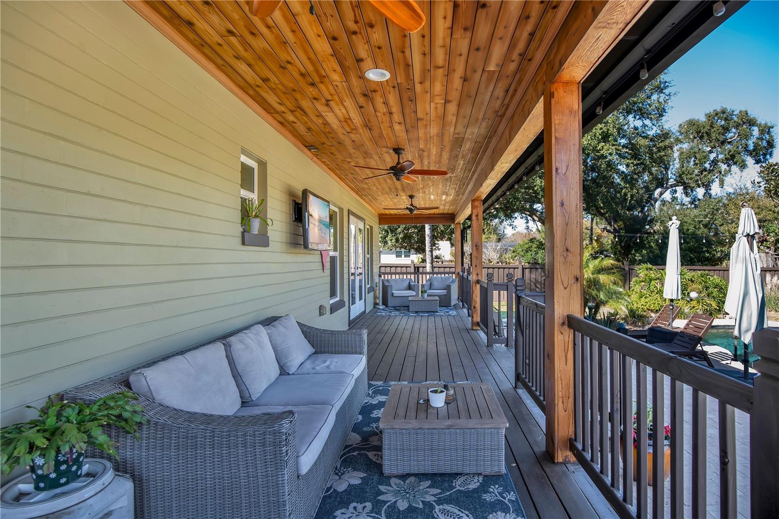 419 PAGE St ORLANDO, FL 32806