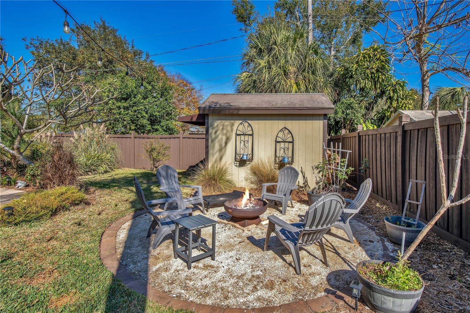 419 PAGE St ORLANDO, FL 32806