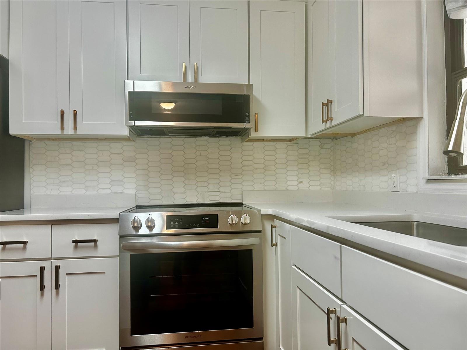 410 NE 15TH Ct OCALA, FL 34470