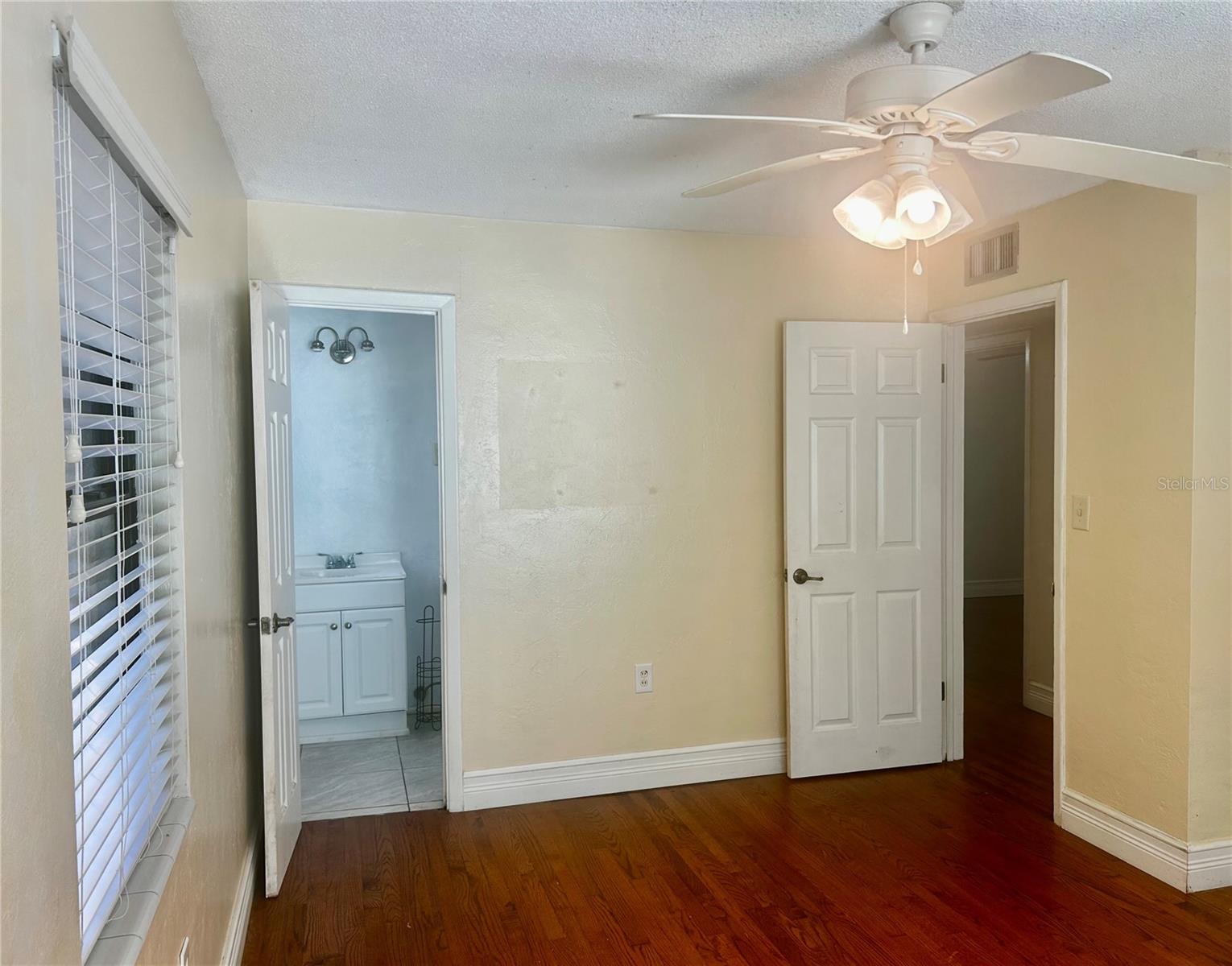 410 NE 15TH Ct OCALA, FL 34470