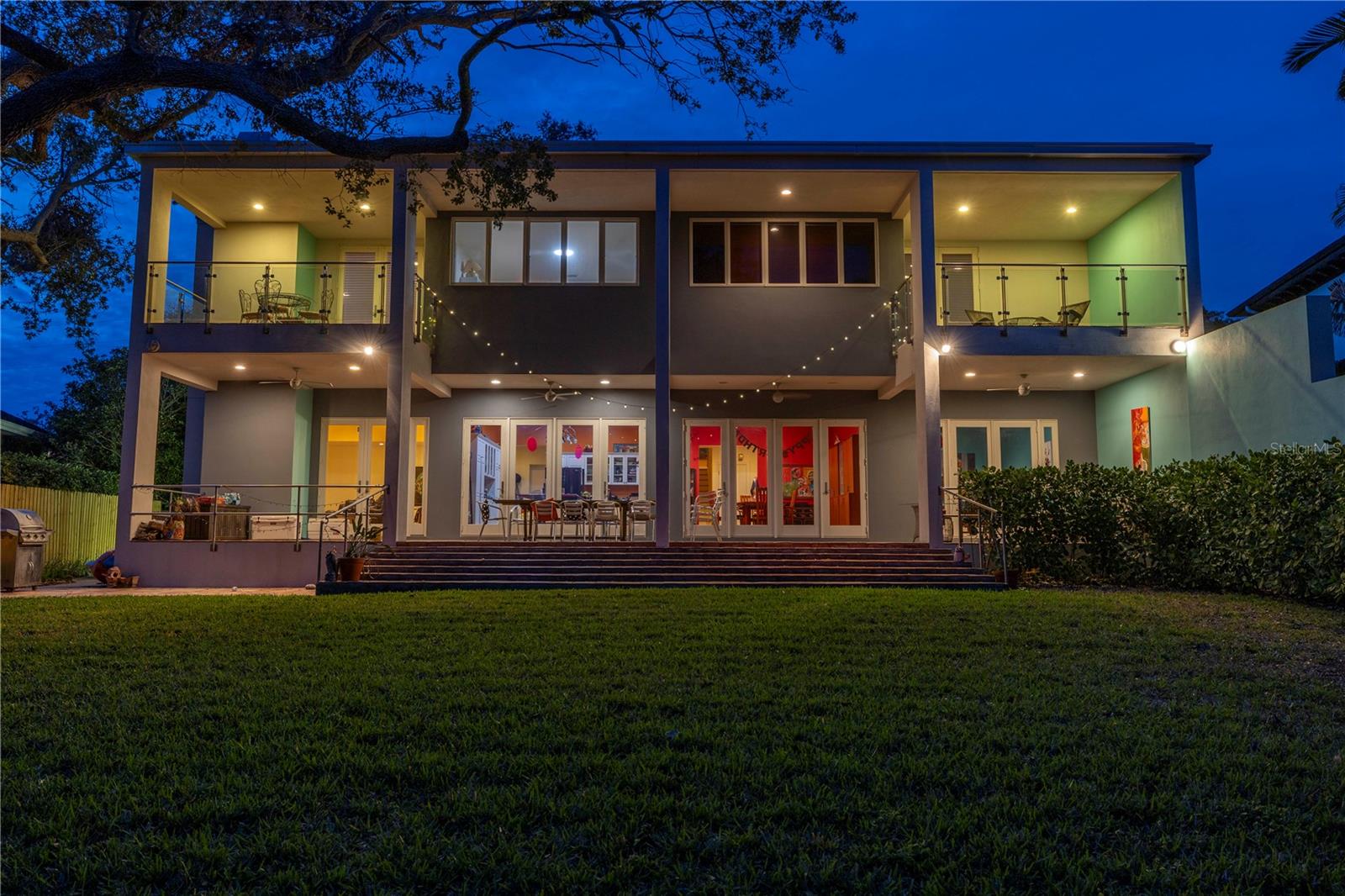 838 MONTEREY Blvd ST PETERSBURG, FL 33704