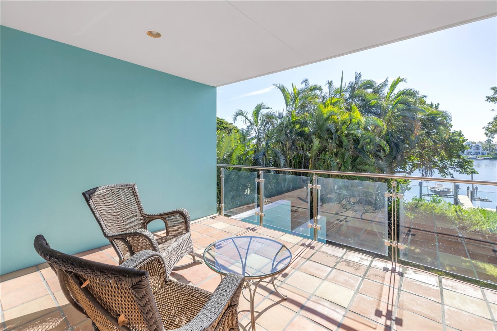 838 MONTEREY Blvd ST PETERSBURG, FL 33704