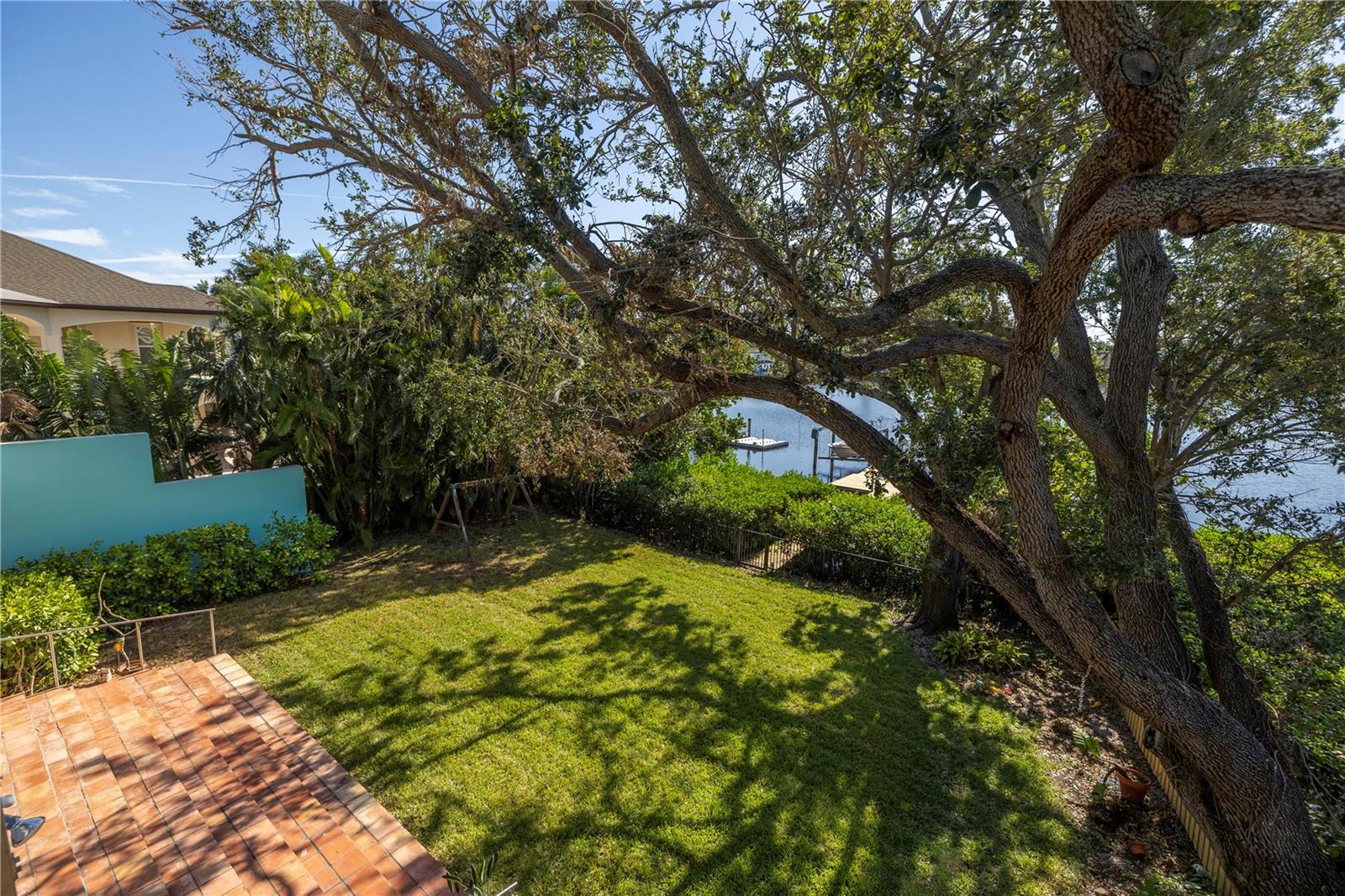 838 MONTEREY Blvd ST PETERSBURG, FL 33704